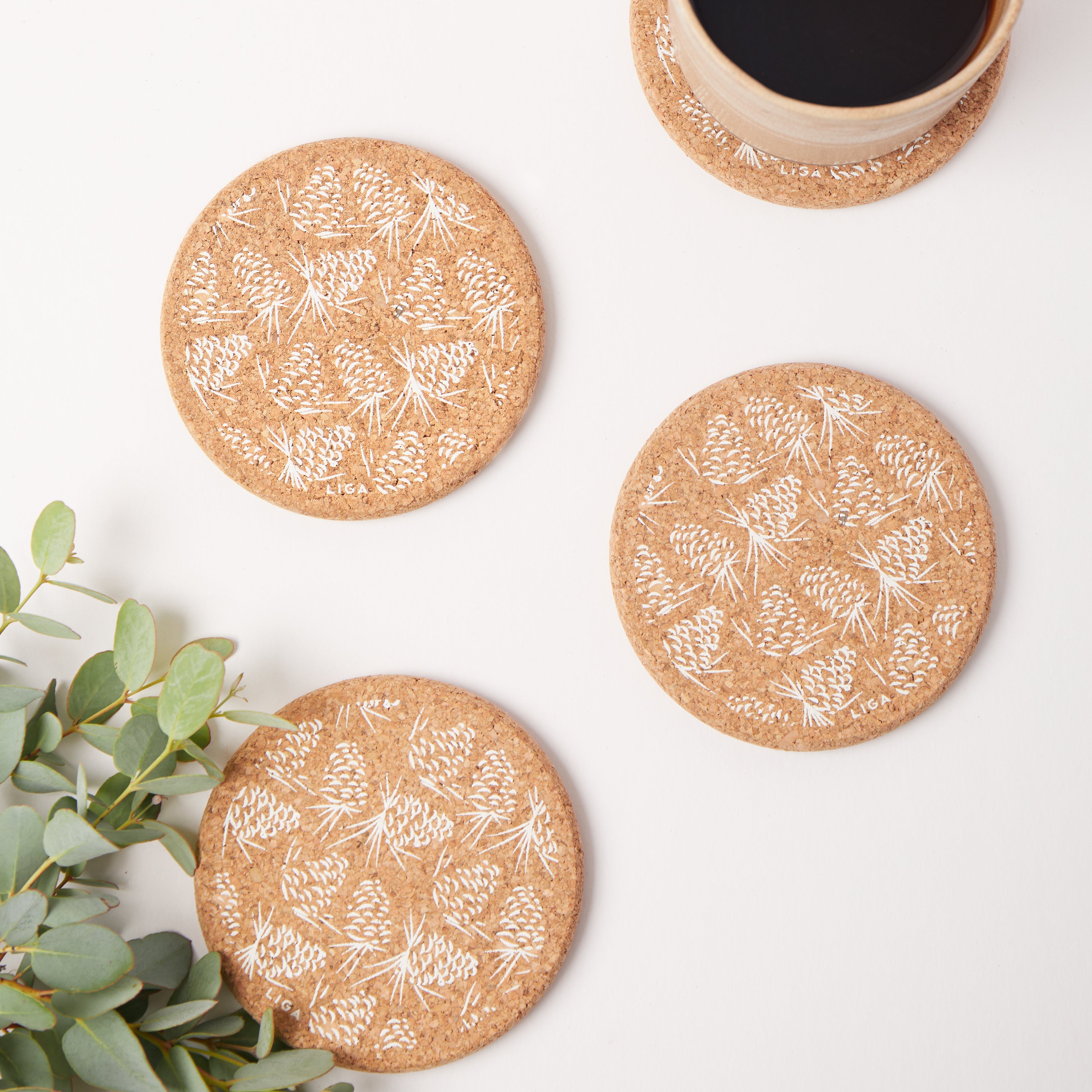 Cork Mats | Pinecones | White