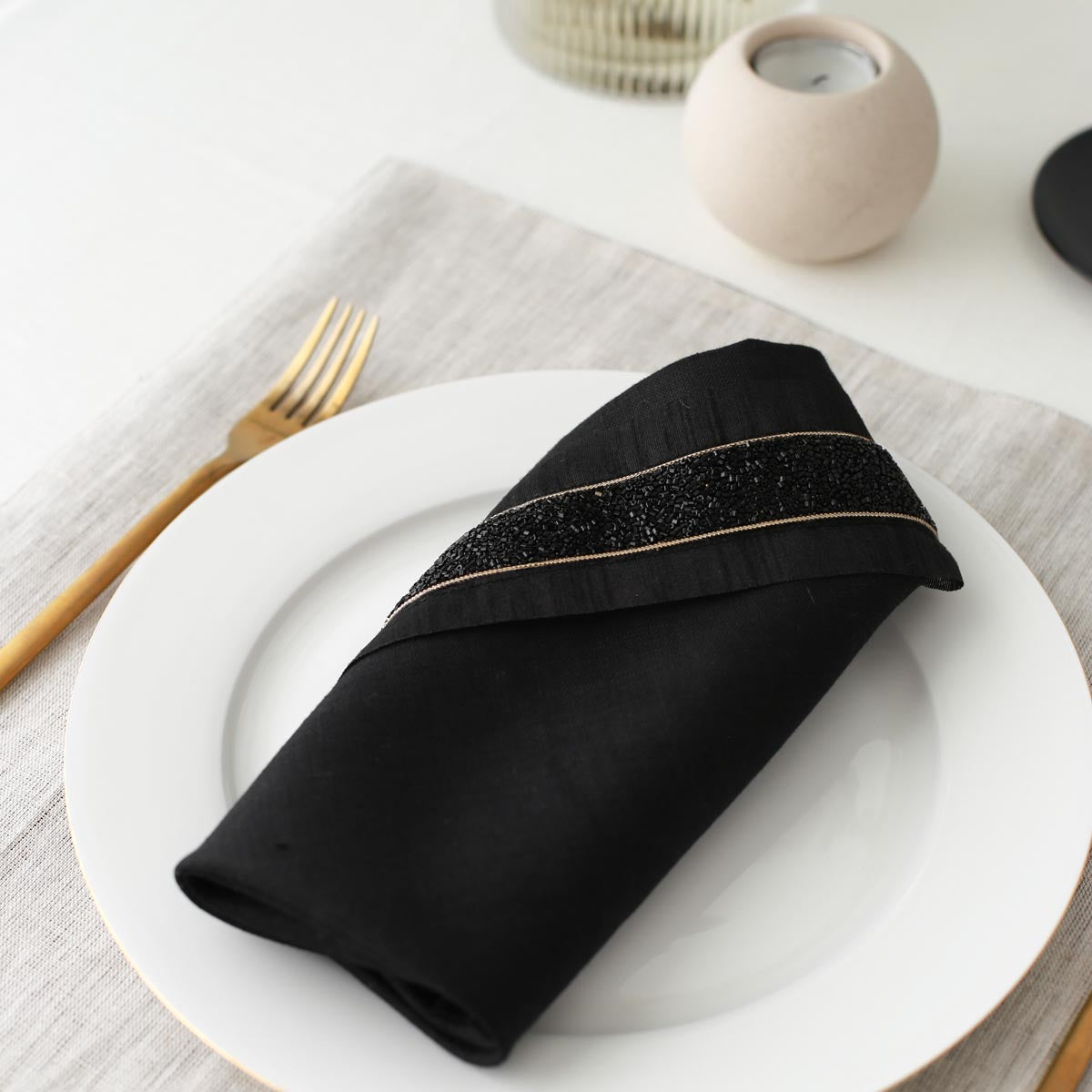 Black Flake Linen Napkins (Set of 2)