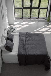 Linen bedding set in Charcoal