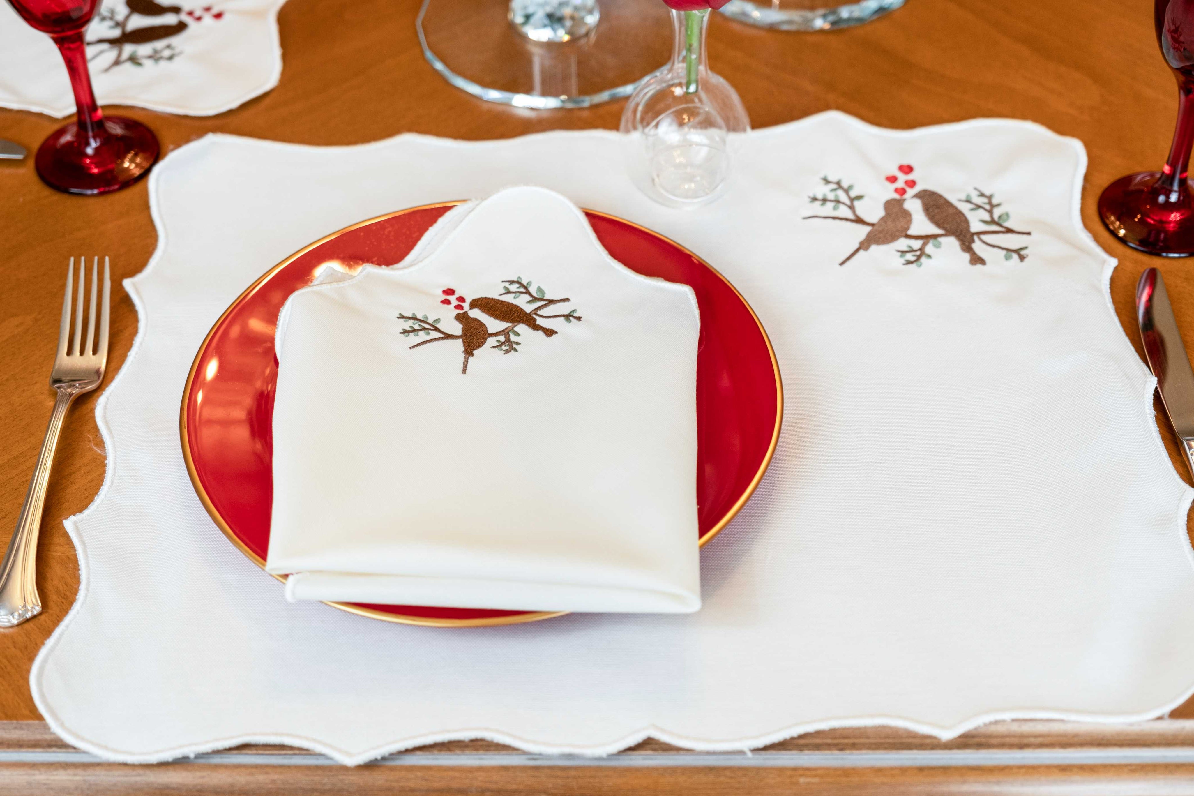 Lovebirds Embroidery Cotton Napkins (Set of 2)