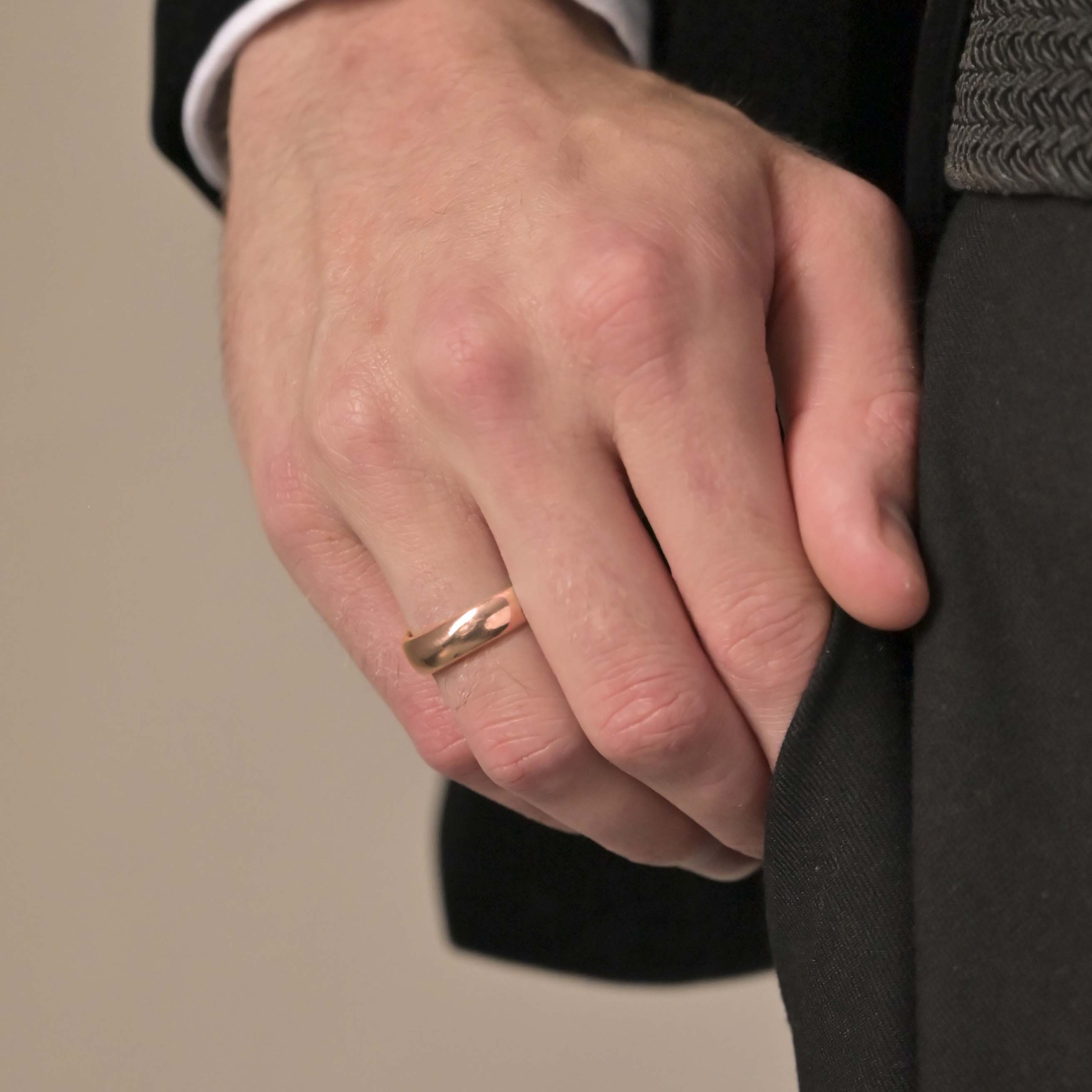 9ct-Rose-Gold-Chunky-Wedding-Ring-2.jpg