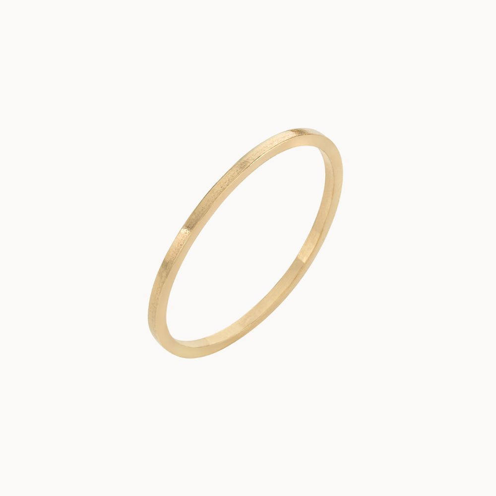 9ct-Yellow-Gold-Very-Delicate-Flat-Wedding-Ring.jpg