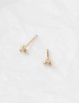 9ct-gold-triple-dot-stud-earrings-wild-fawn-jewellery-trplst-e-g-3.jpg