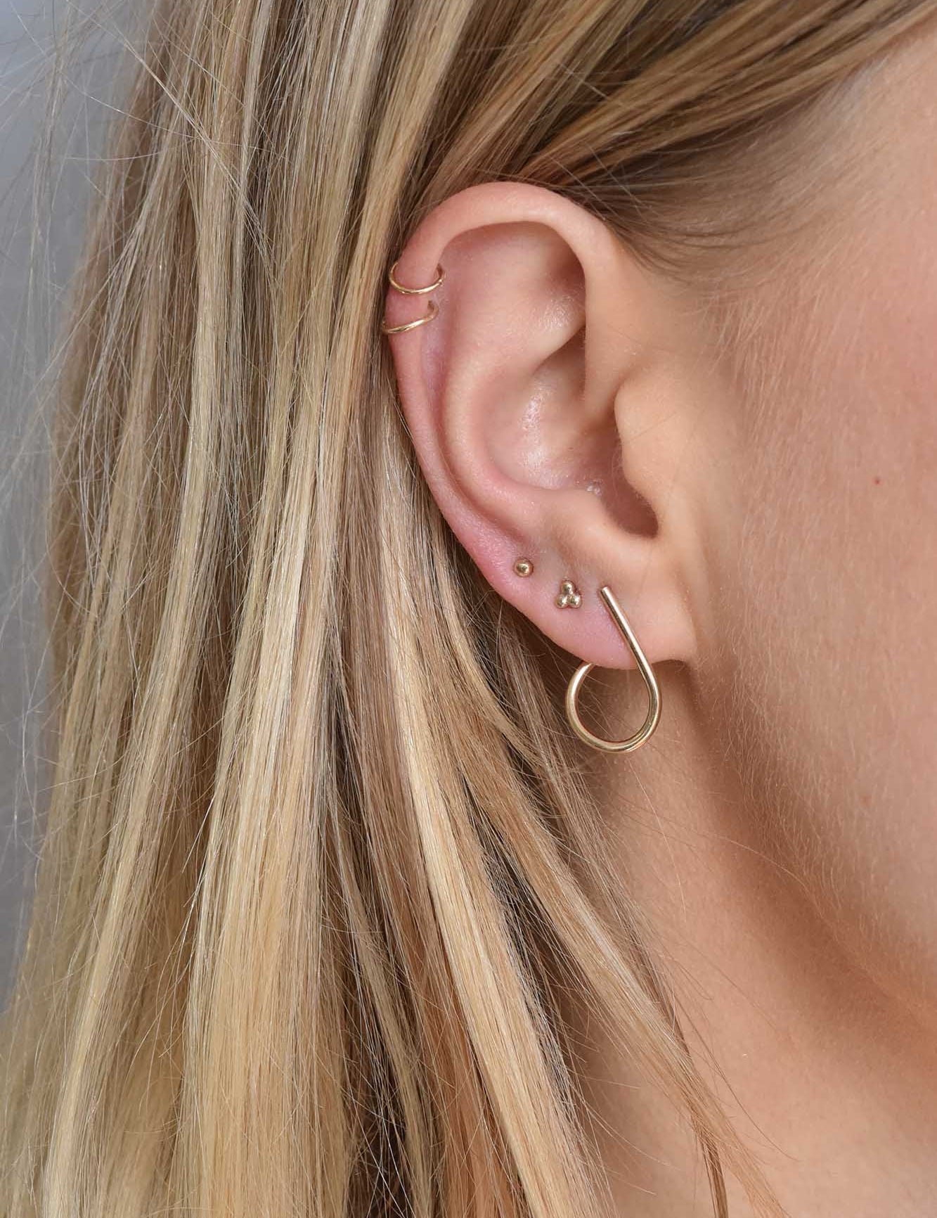 9ct-gold-triple-dot-stud-earrings-wild-fawn-jewellery-trplst-e-g.jpg