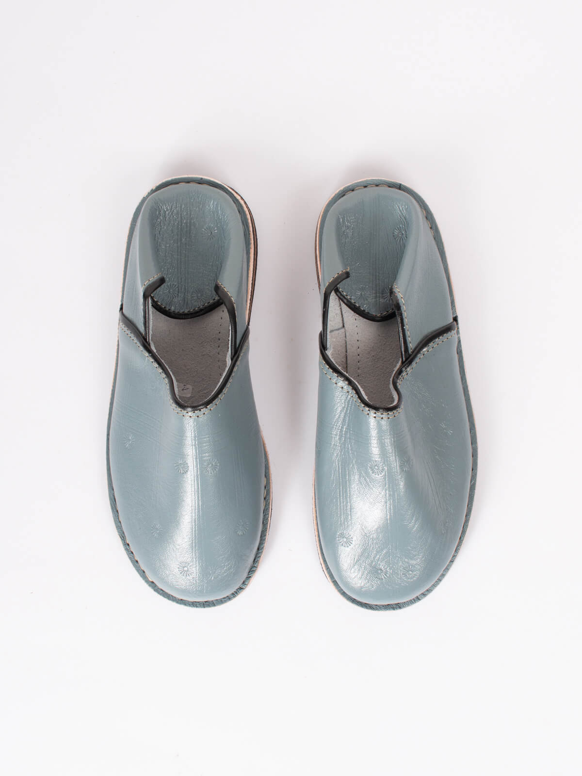 Moroccan Berber Babouche Slippers, Slate Grey