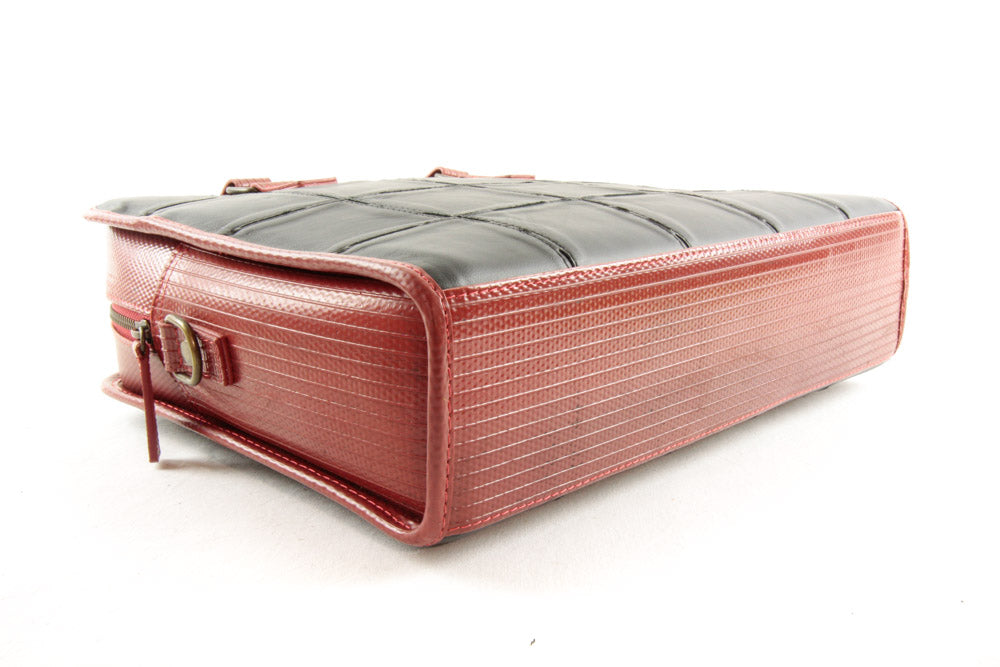 Compact-Briefcase-FH-Black-Red-3_fdbc98b9-eebd-48ef-a30a-e01368f19ed6.jpg