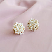 Mini Daisy Cluster Clip Earrings