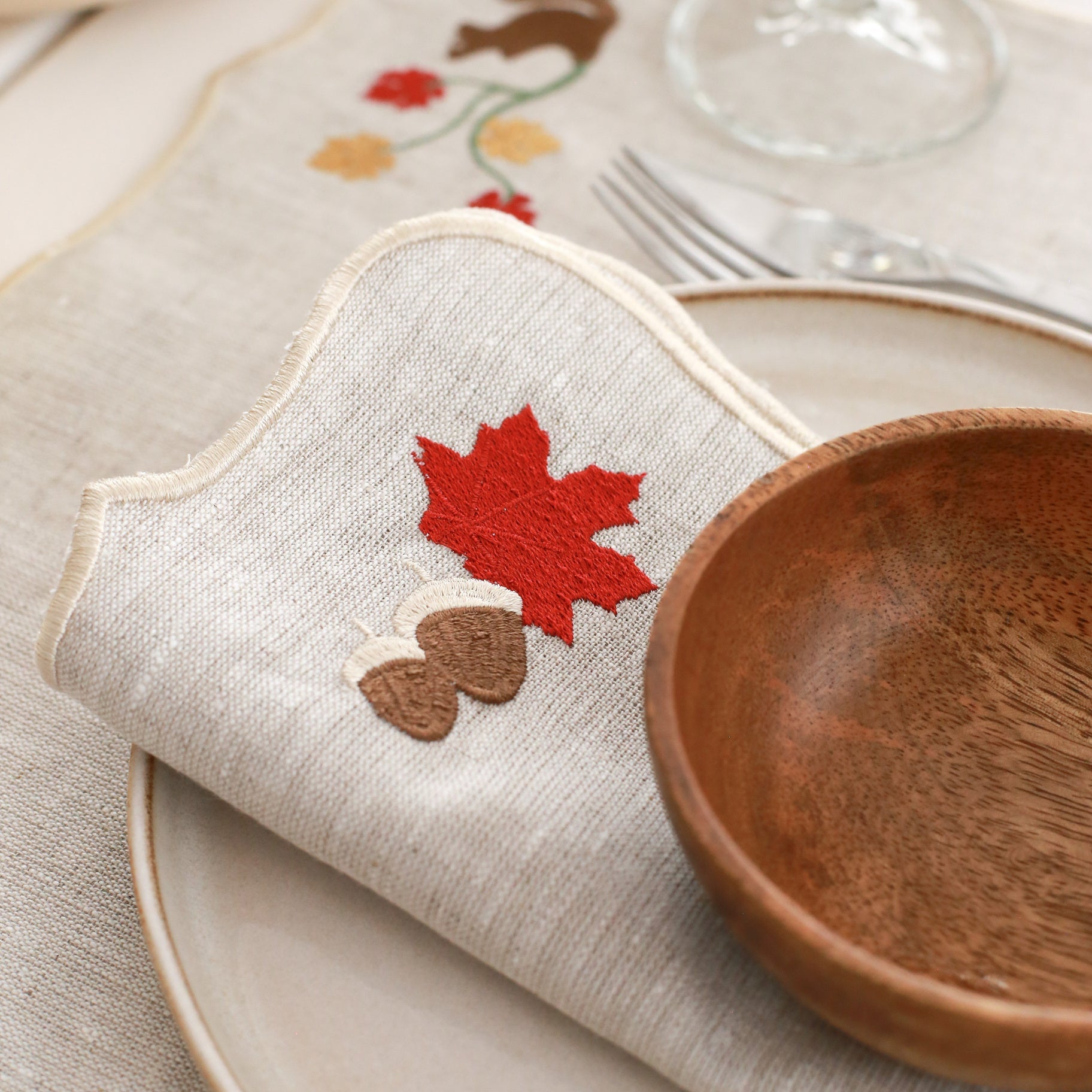 Set of 2 Hazelnut  Embroidery Linen Napkin