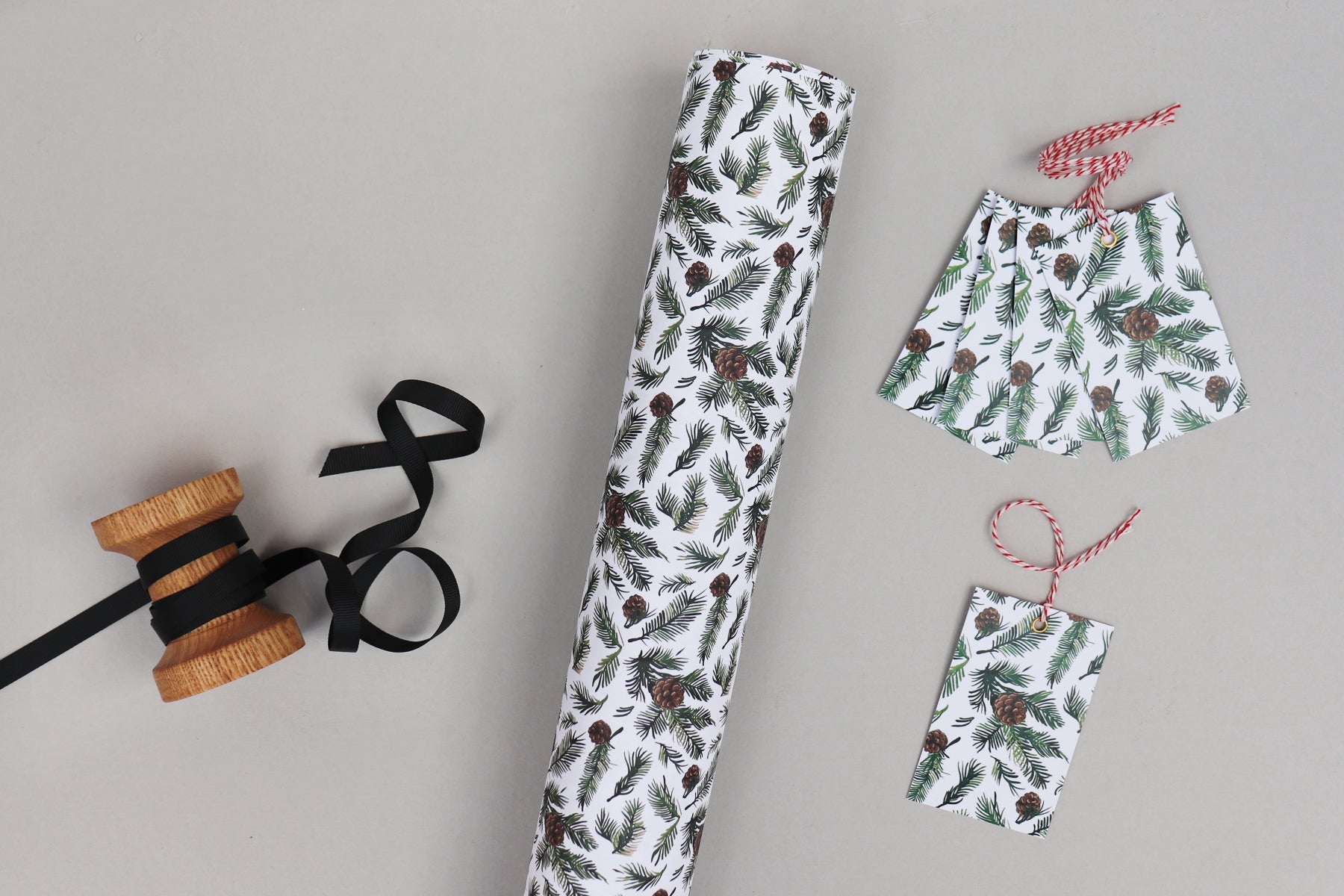 PINE CONE SPRUCE WRAPPING PAPER BUNDLE