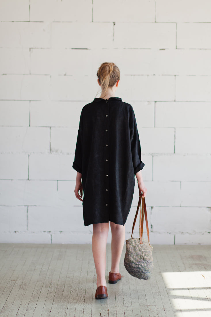 100% Linen Classic Dress Black