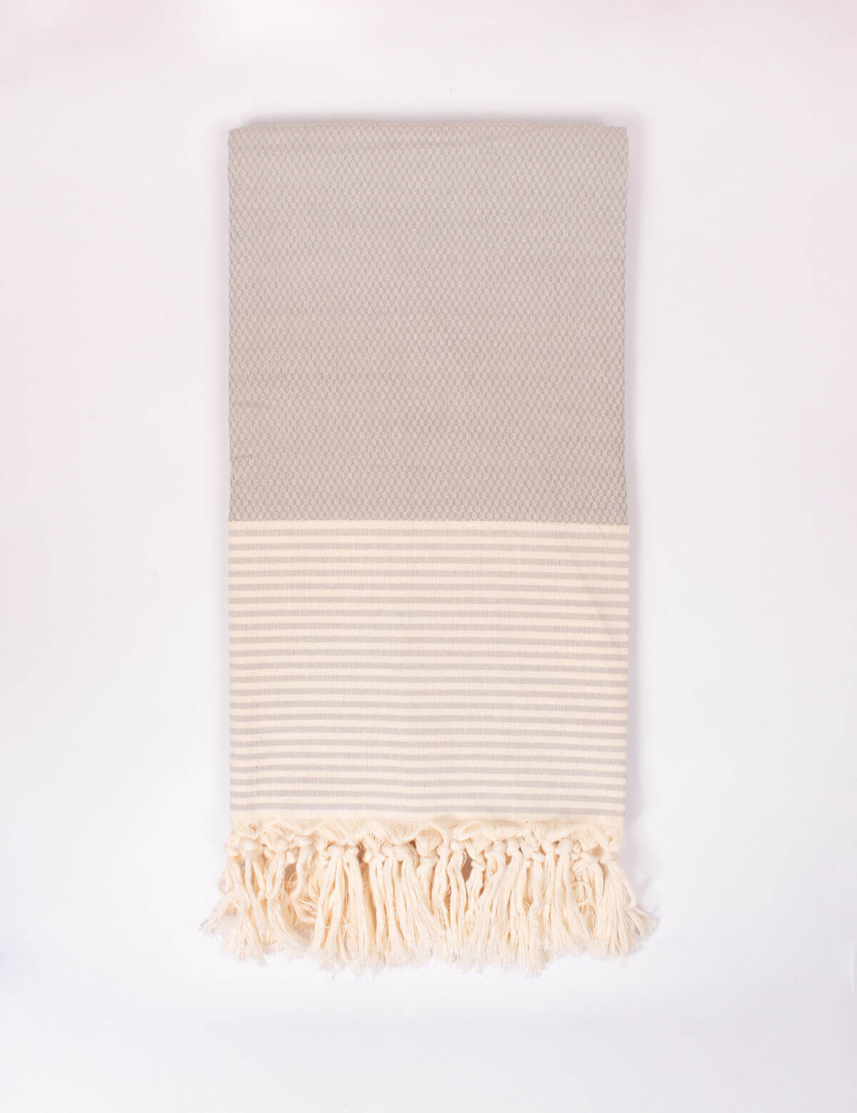 Pearl-Grey-Amalfi-Hammam-Towel-BohemiaDesign-01.jpg