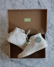 Elliott Footwear High-Top Recycled Canvas White/Stripes