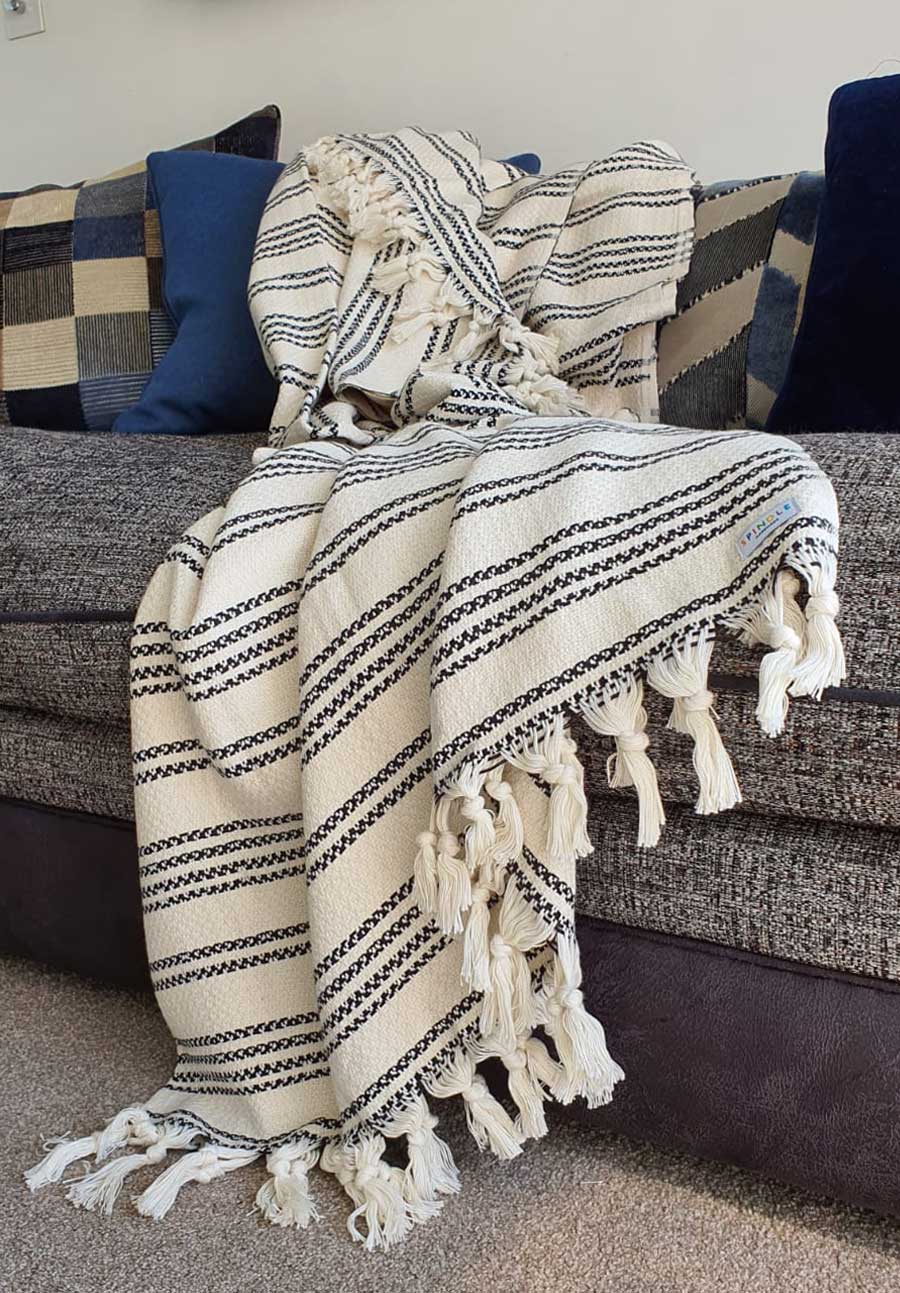 Asil   |   Beige and Cream Extra Large Throw
