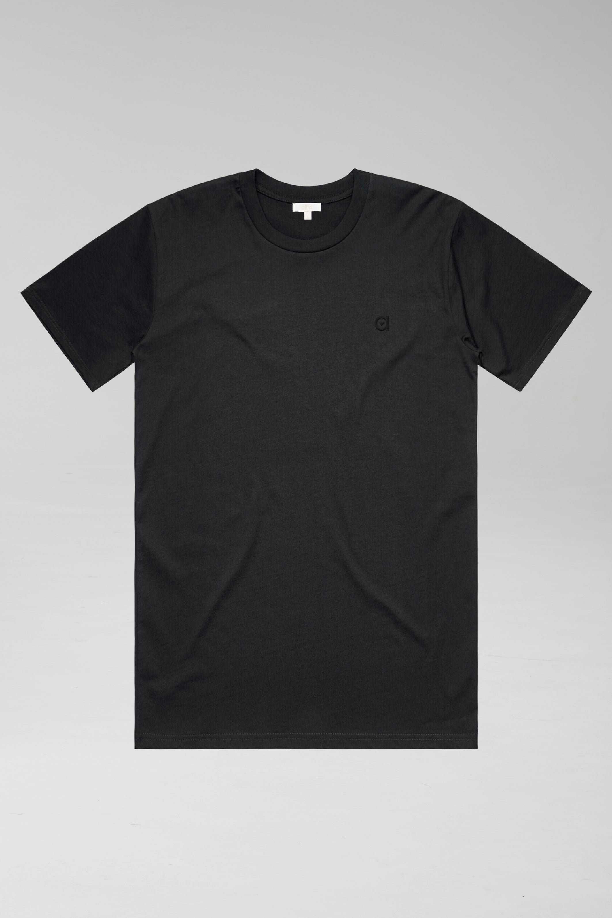 black low carbon t-shirt