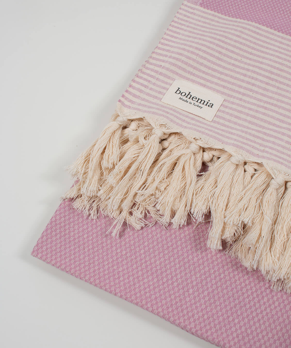 bohemia-design-amalfi-hammam-towel-tassle-vintage-pink.jpg