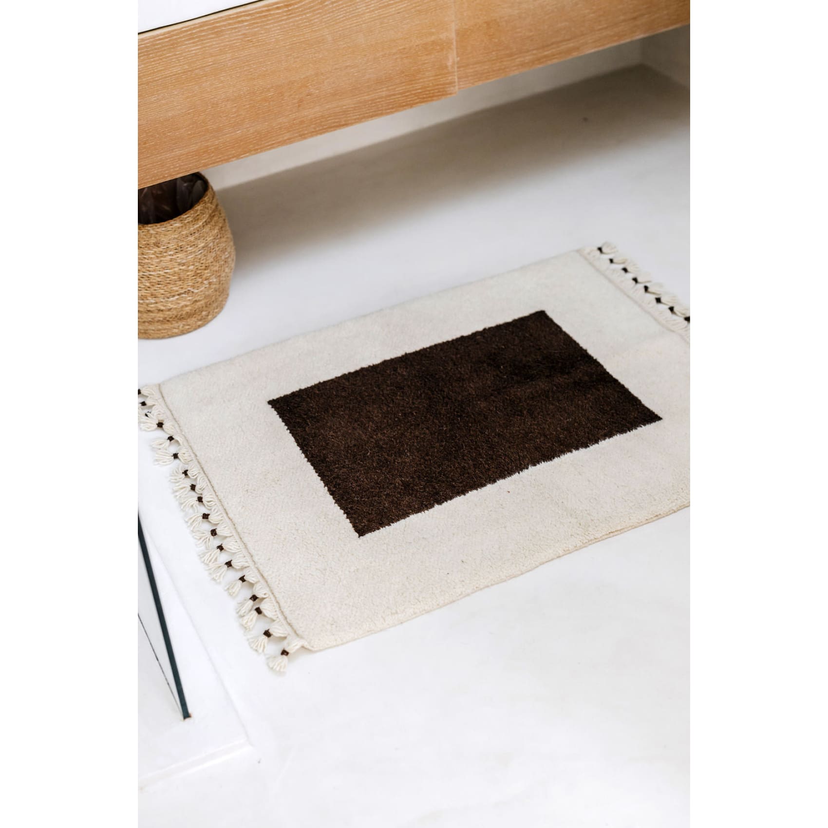 ev-hand-knotted-wool-rug-knotted-rug-rugs-rugs-luks-linen-floor-bathroom-139.jpg