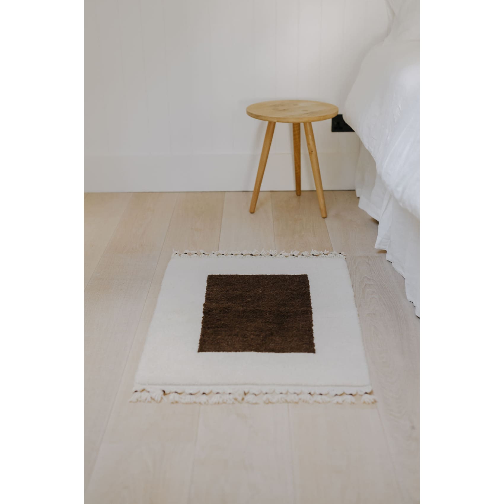 Ev - Hand Knotted Wool Rug