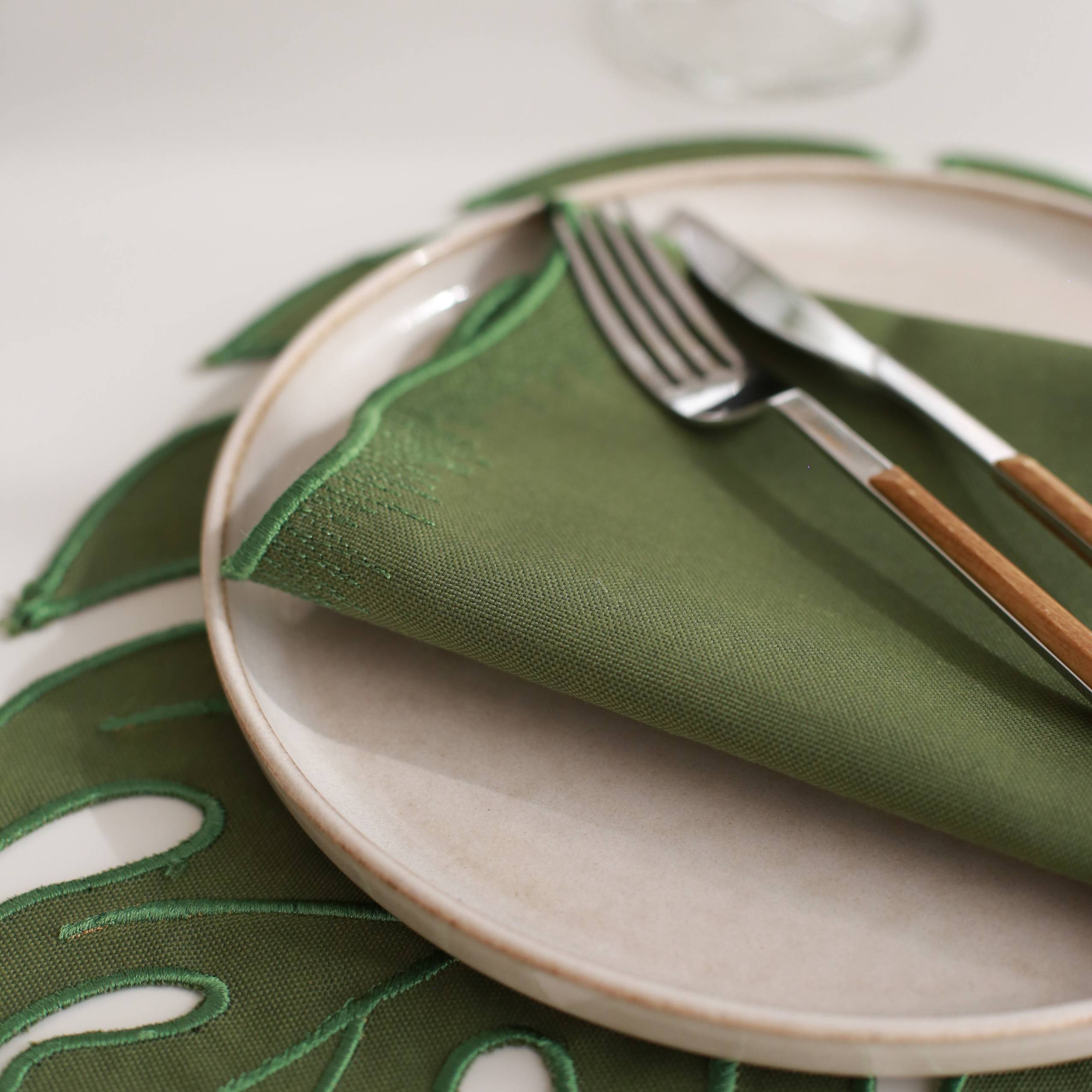 Petal - Green Cotton Napkin (Set of 2)