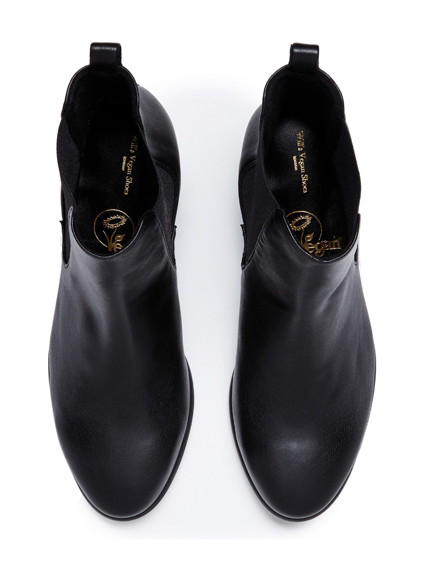 Almond toe chelsea boots outlet