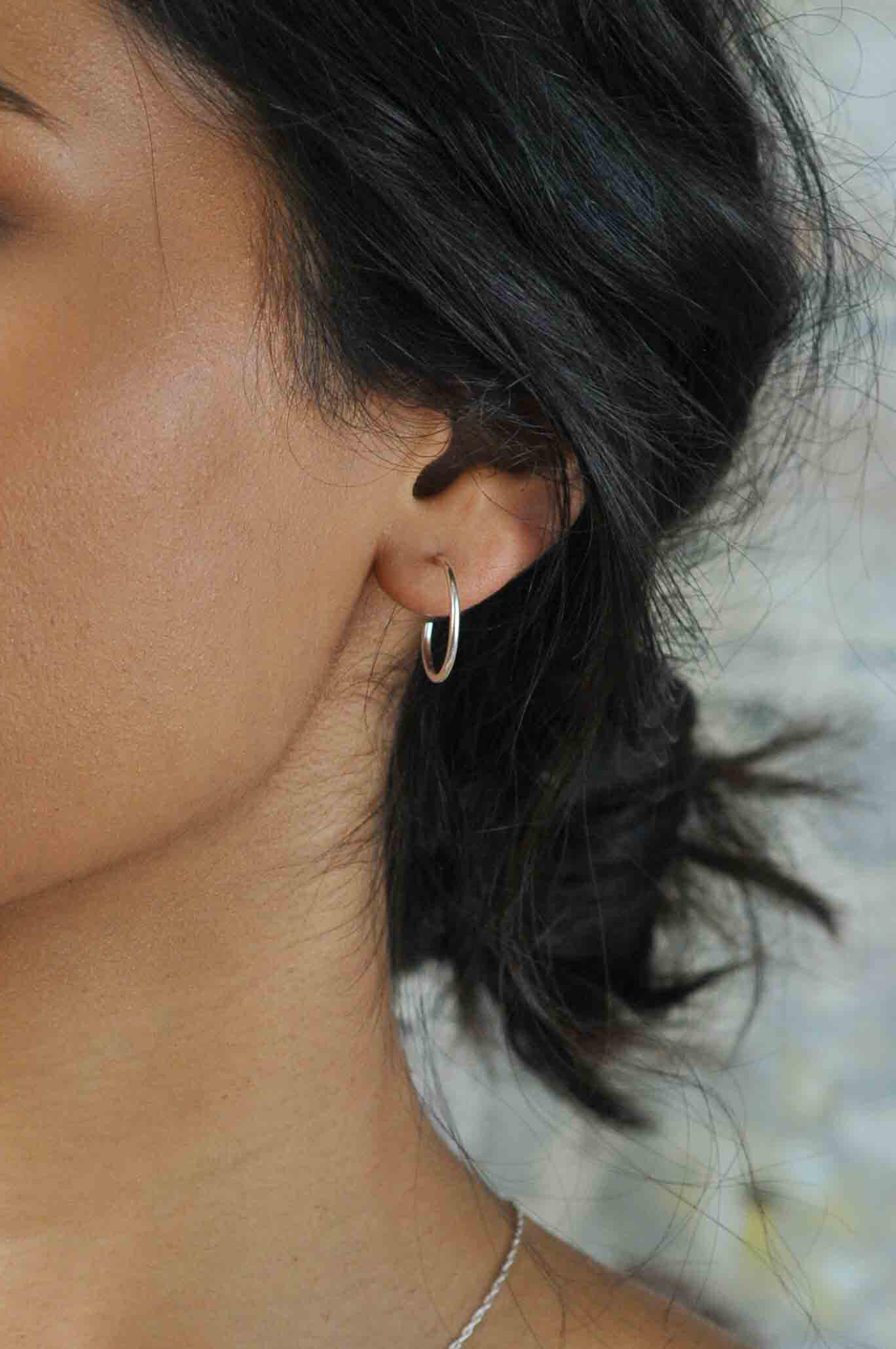 Silver Small Delicate Hoop Earrings