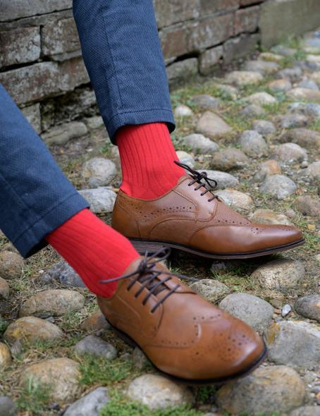 socks-classic-red-bamboo-socks-2_5b32eb4d-50ff-4fff-92d1-ae6e1bca5a93.jpg