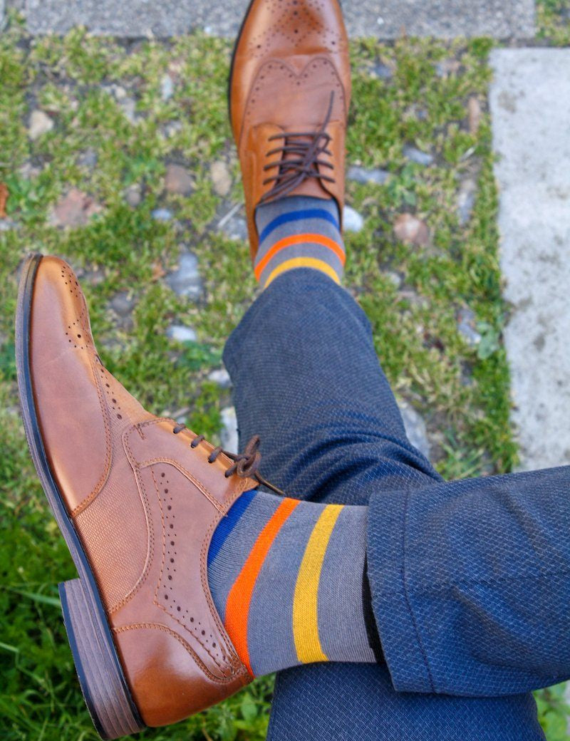 socks-grey-small-striped-bamboo-socks-3.jpg