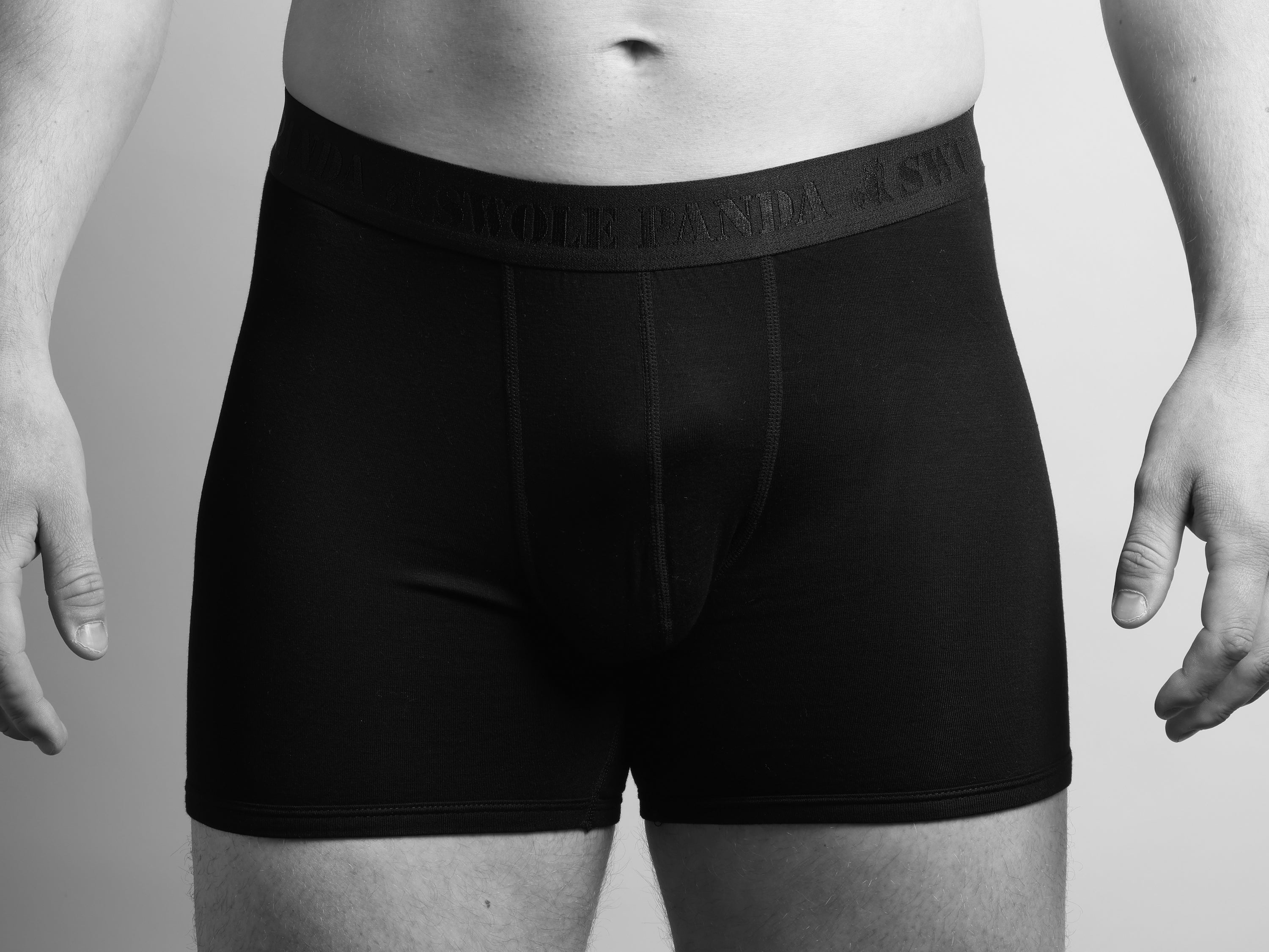 underwear-bamboo-boxers-black-black-band-1_c7dfd238-b73a-4743-a321-a5d24f78fcc0.jpg